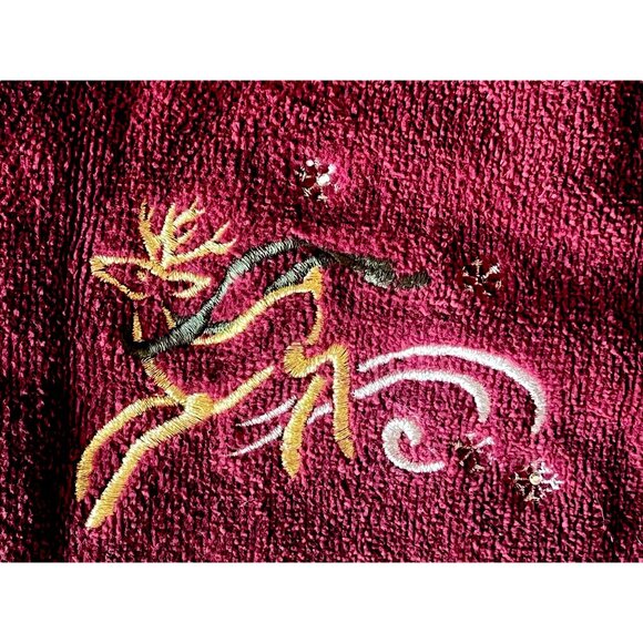 3 Christmas Reindeer Hand Towels 17X10.5Maroon w/ Gold Embroidery 99% Cotton - Picture 8 of 10